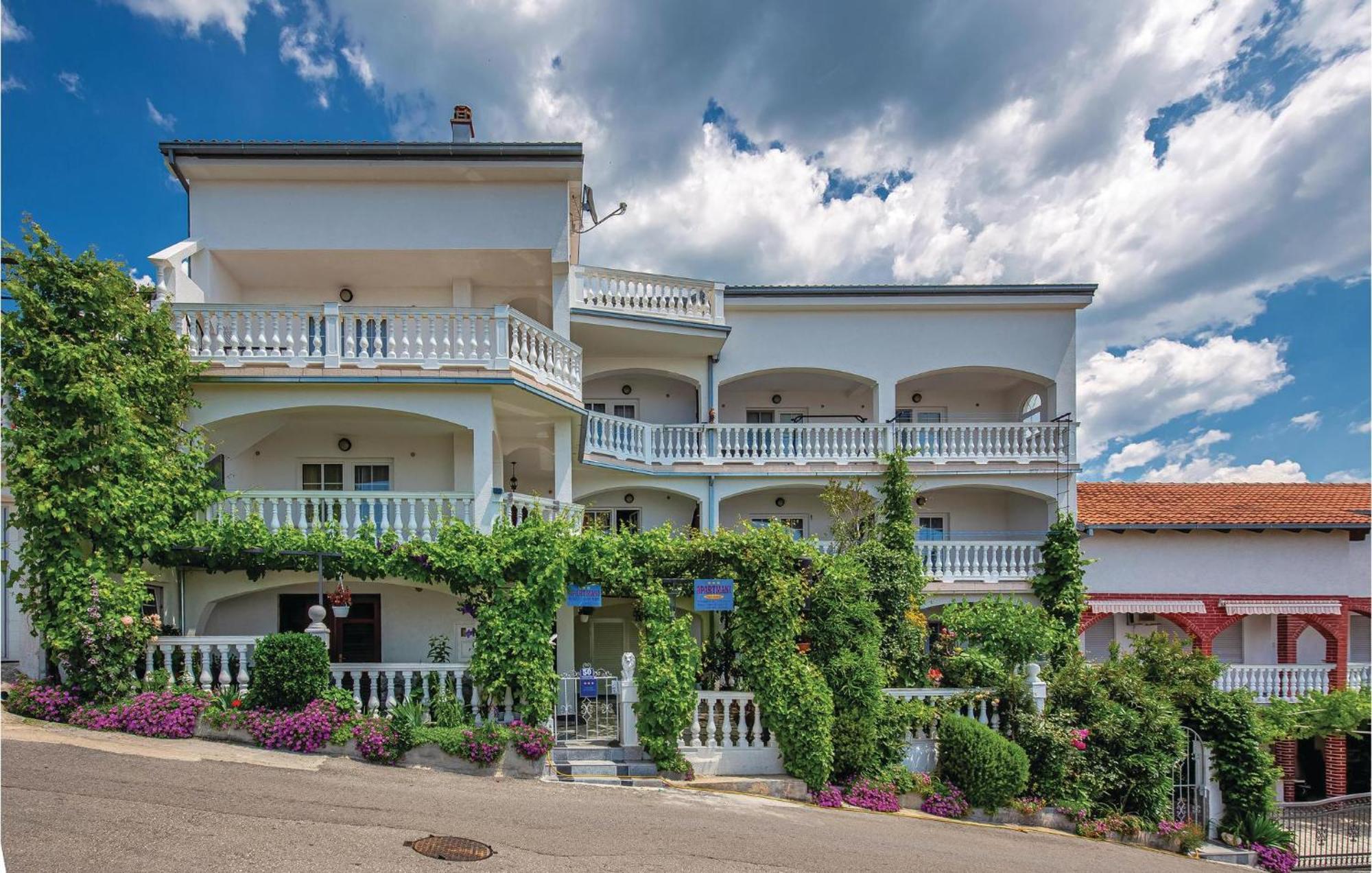 Stunning Apartment In Crikvenica With Wifi 외부 사진