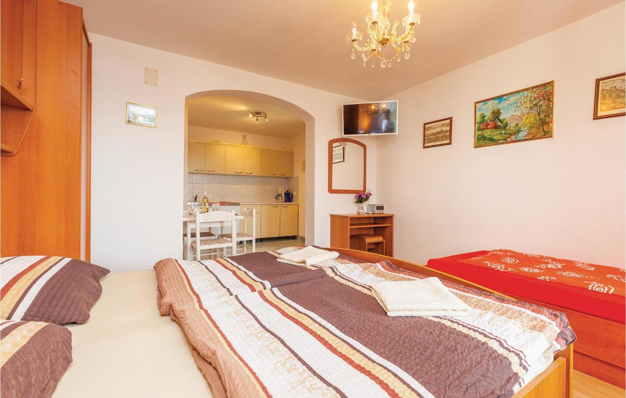 Stunning Apartment In Crikvenica With Wifi 외부 사진